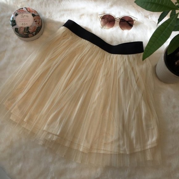 Ardene White Mesh Skirt  Size M - Picture 3 of 6